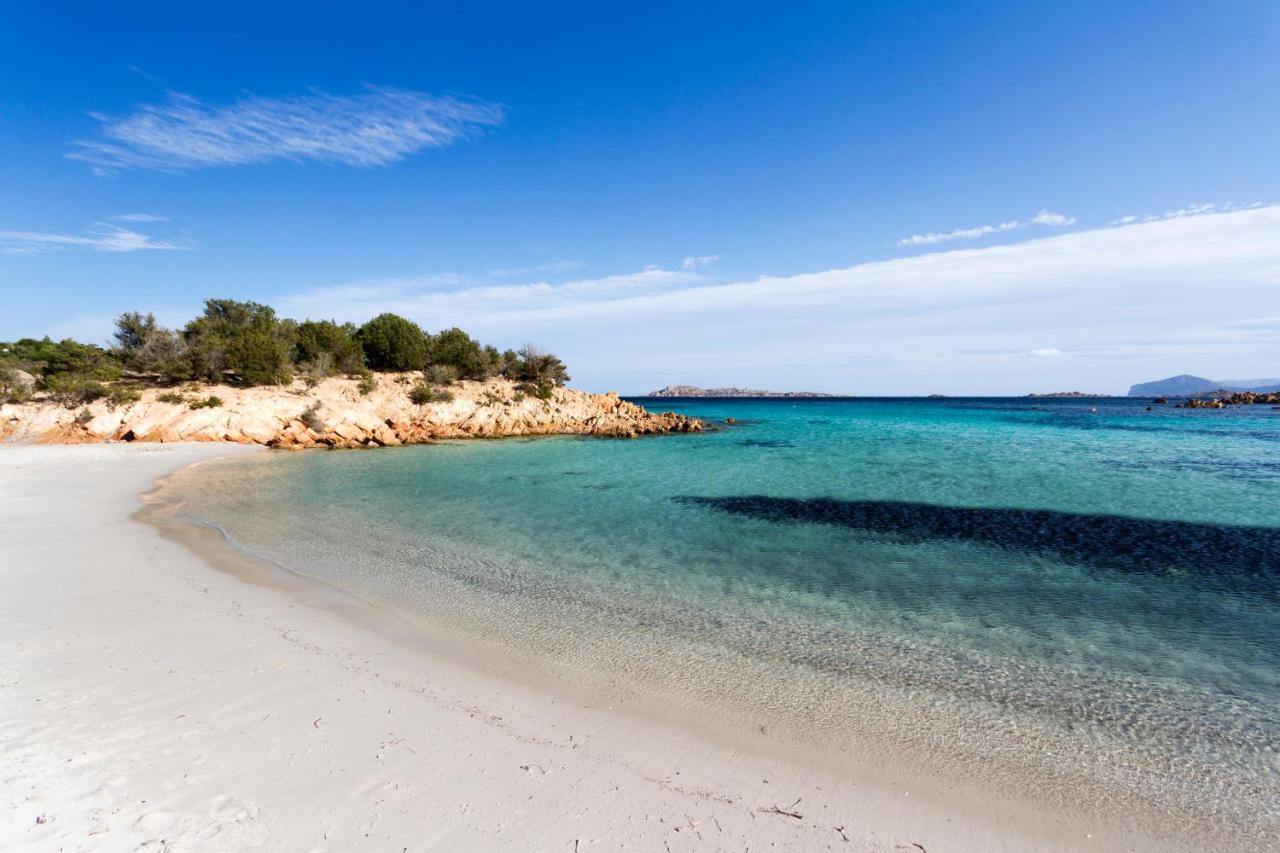 Hotel Luci Di La Muntagna Πόρτο Τσέρβο Εξωτερικό φωτογραφία