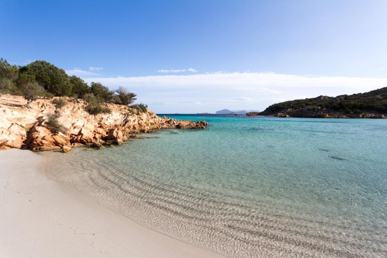 Hotel Luci Di La Muntagna Πόρτο Τσέρβο Εξωτερικό φωτογραφία