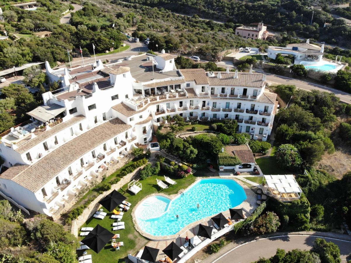 Hotel Luci Di La Muntagna Πόρτο Τσέρβο Εξωτερικό φωτογραφία